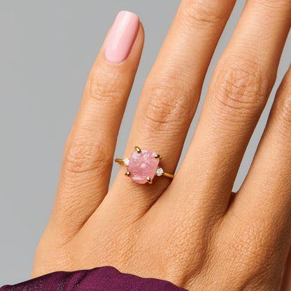Rose Quartz Lab Diamond Ring - Raw Allure - yellow gold on hand detail