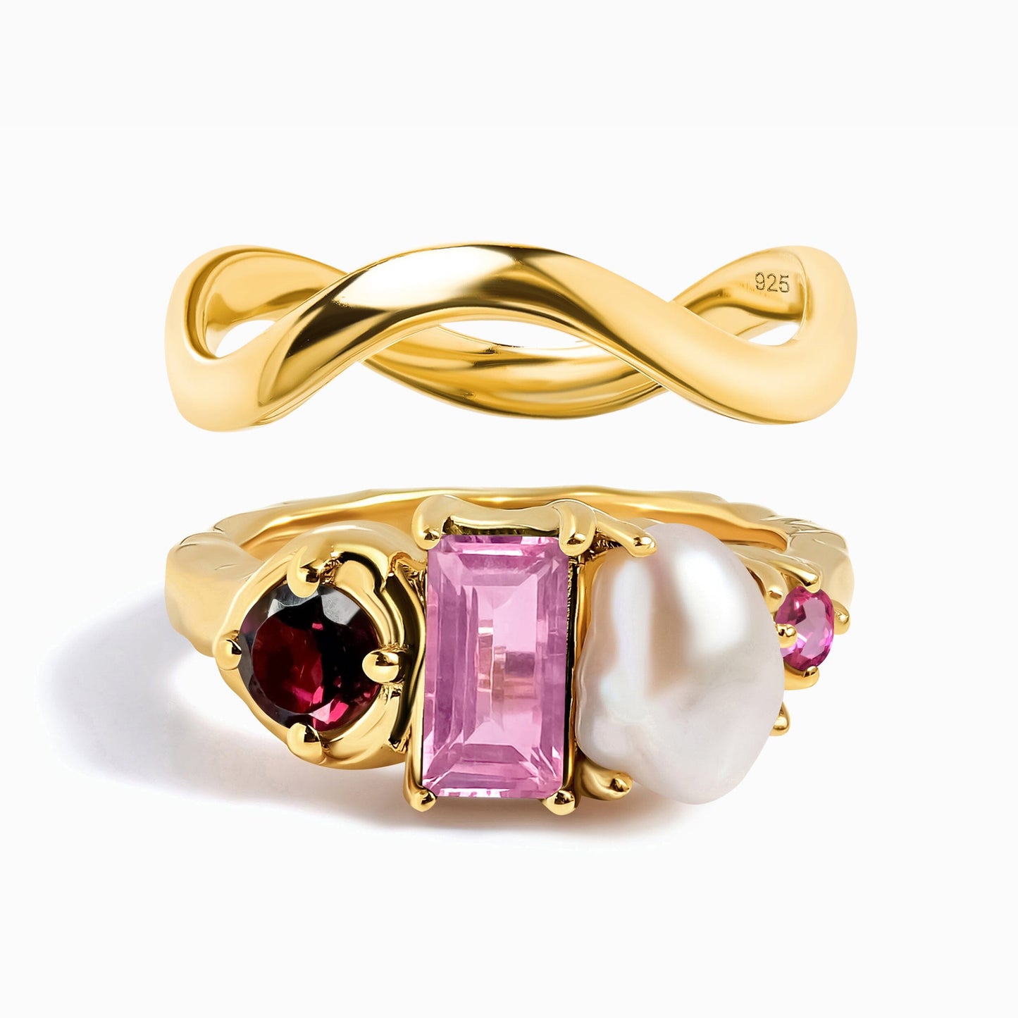 Treasure Waves ring stack yellow gold