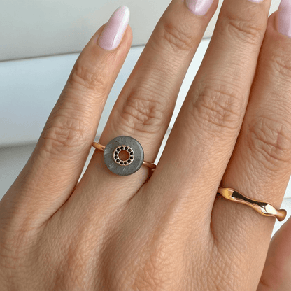 Labradorite Black Spinel Fidget Ring - Liora - WR-DONUT-3-LAB-Yg