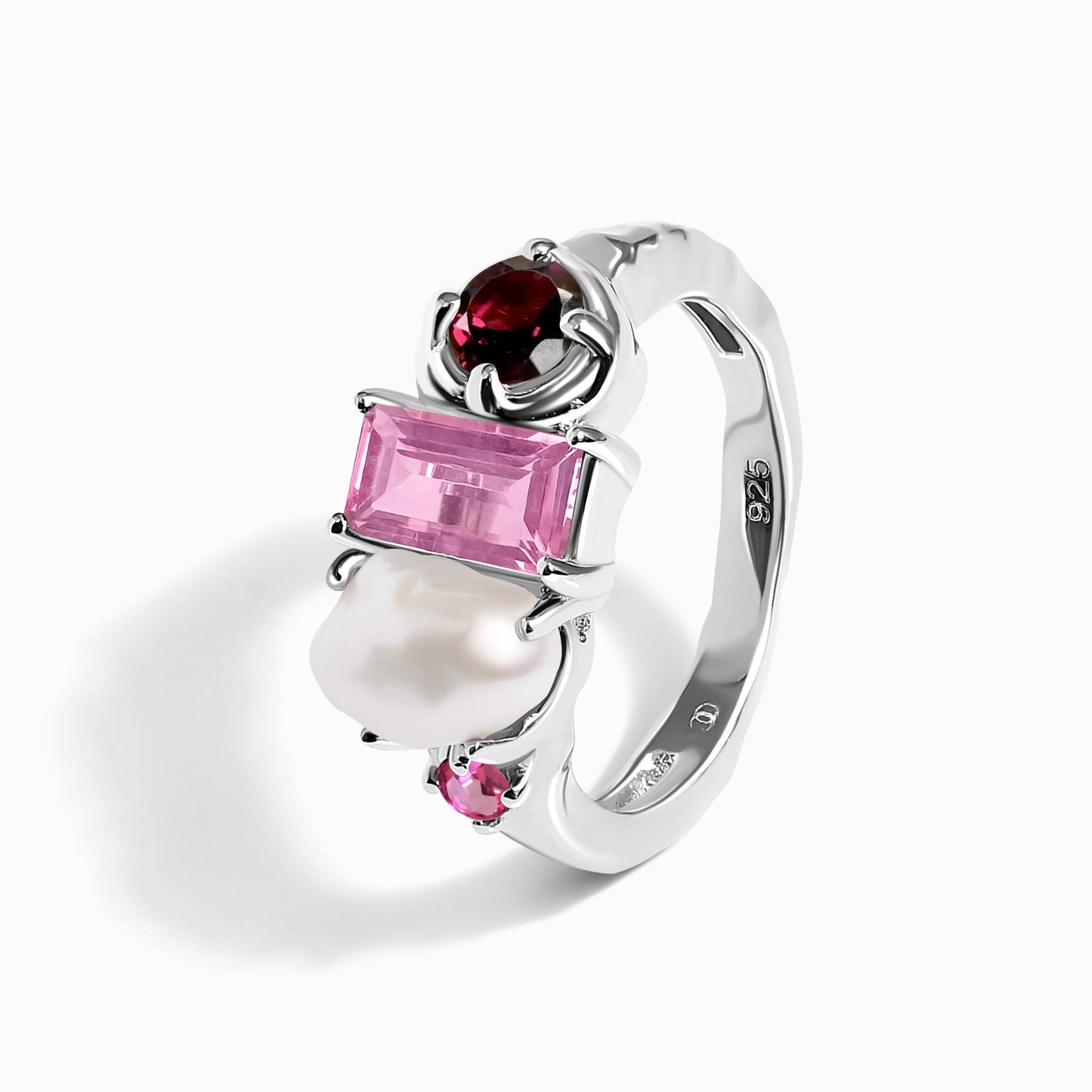 Treasure ring silver profile