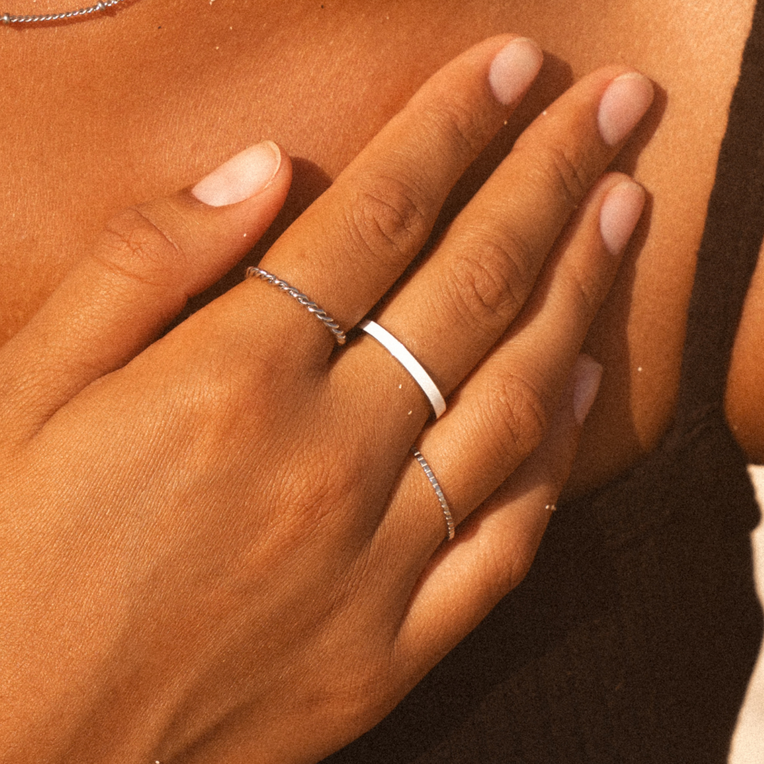 Halo Ring on hand