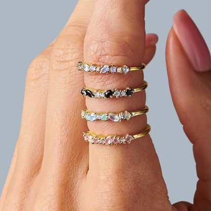Fine Grace Ring - yellow gold stacked