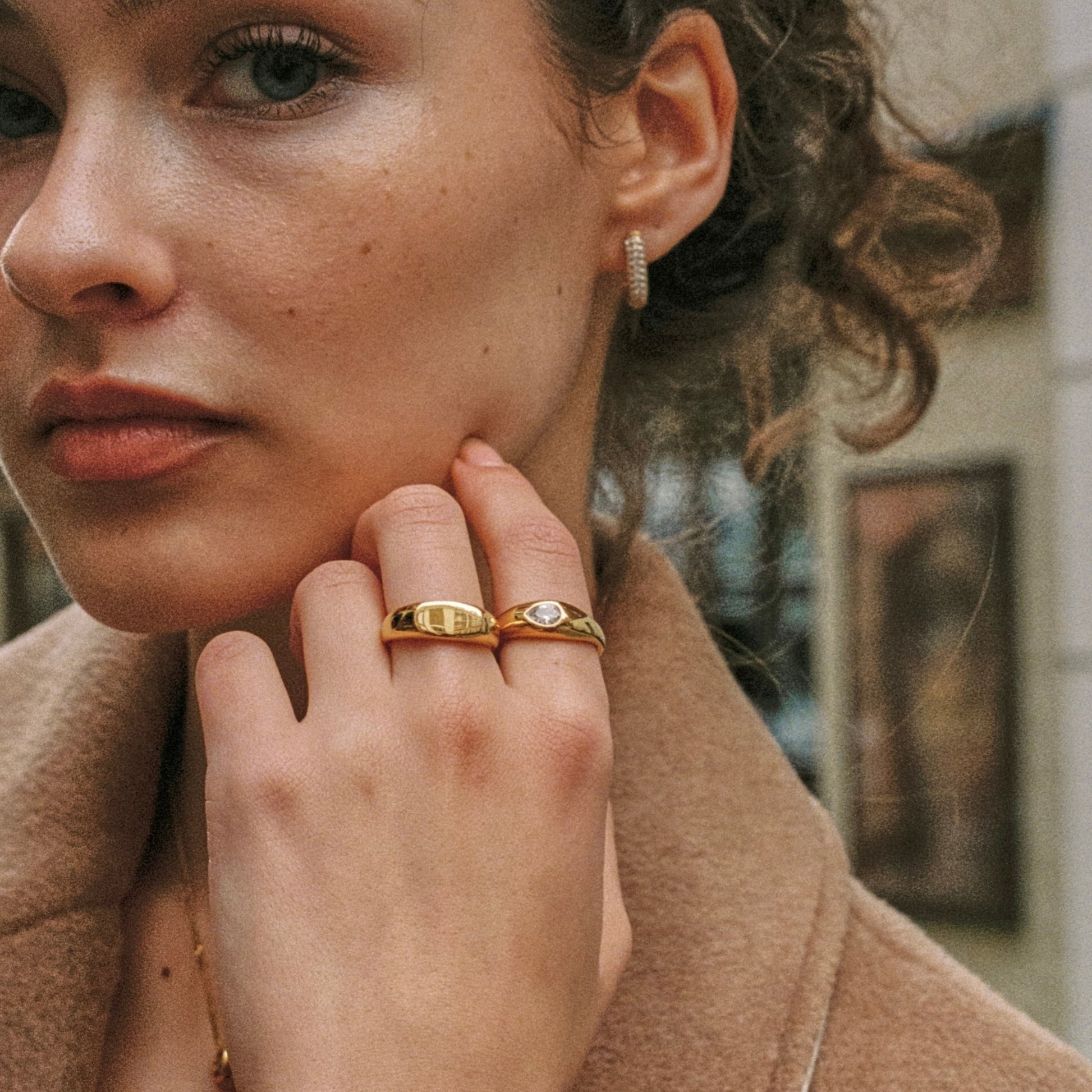 Everyday Signet Ring styled model