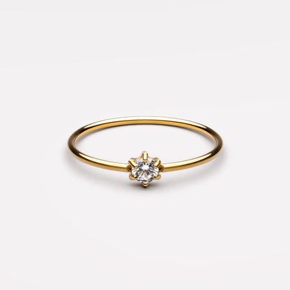 Elvia Ring - dainty radiant ring