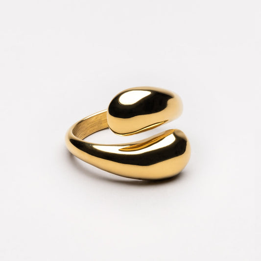 Double Twist Ring - gold twist