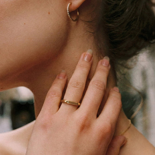 Lumi Ring worn