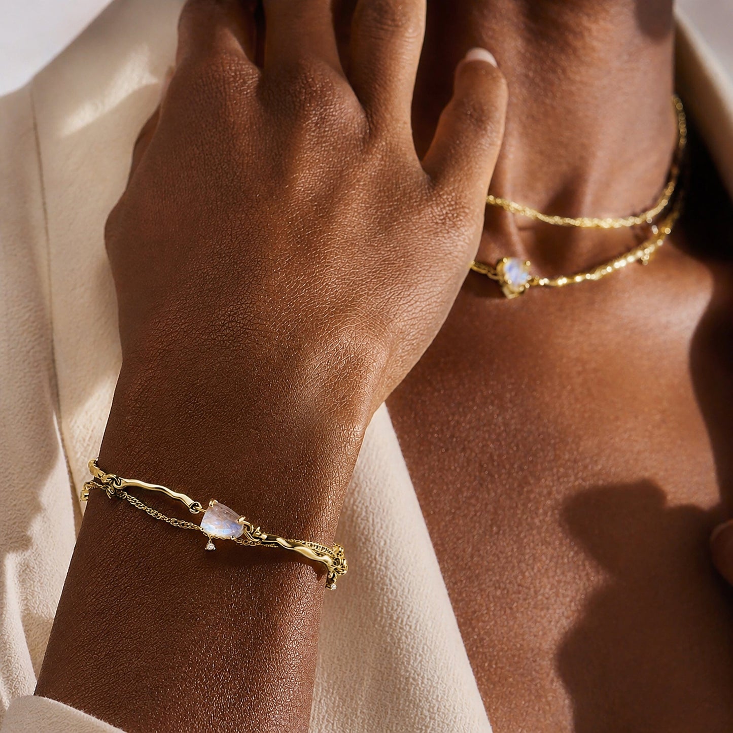 Moonstone Bracelet - Flow - yellow gold vermeil on wrist