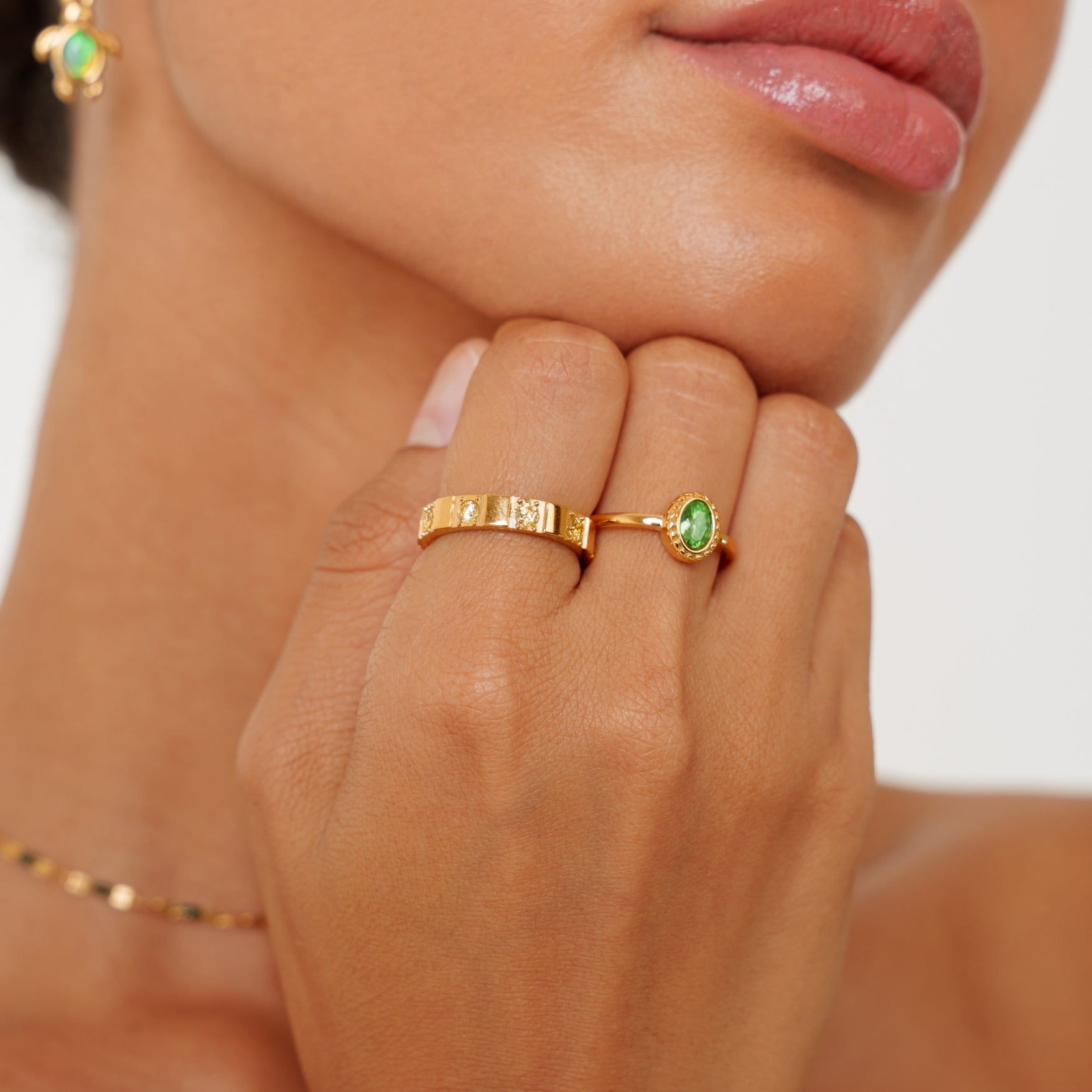 Olivia Ring styled