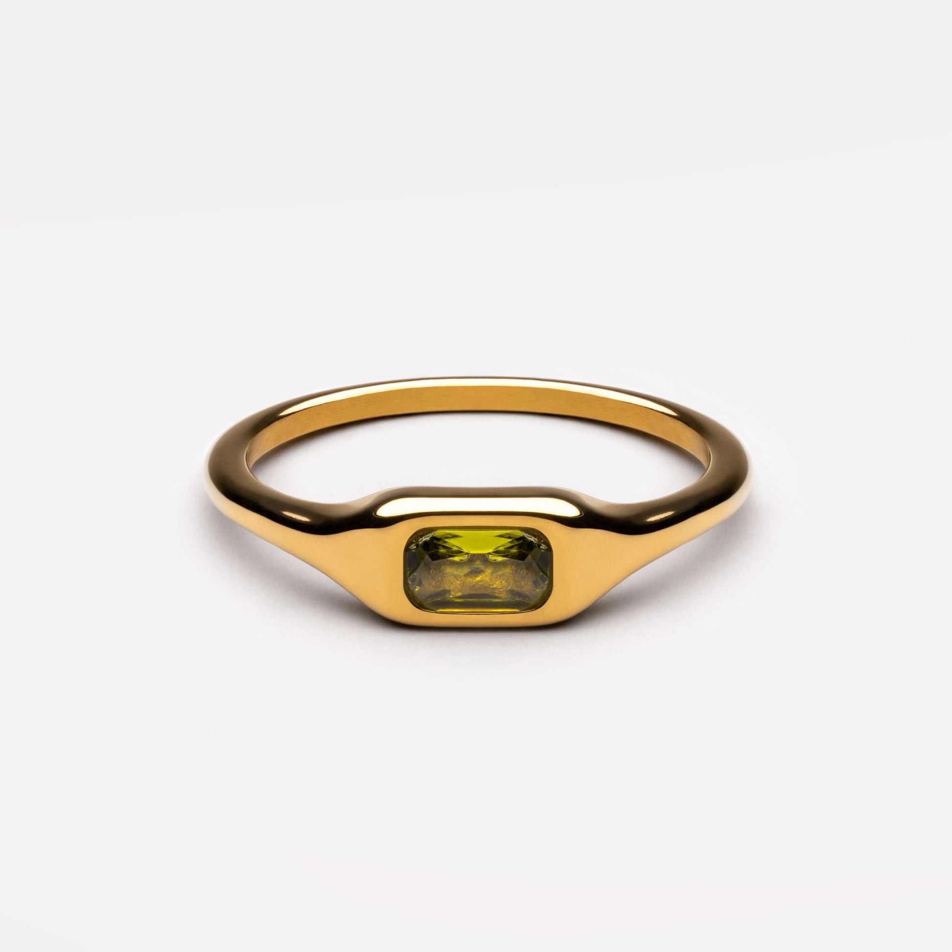Laguna Ring green gemstone
