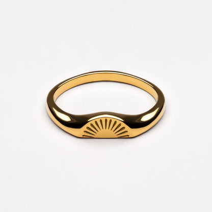 Sunrise Ring - gold front
