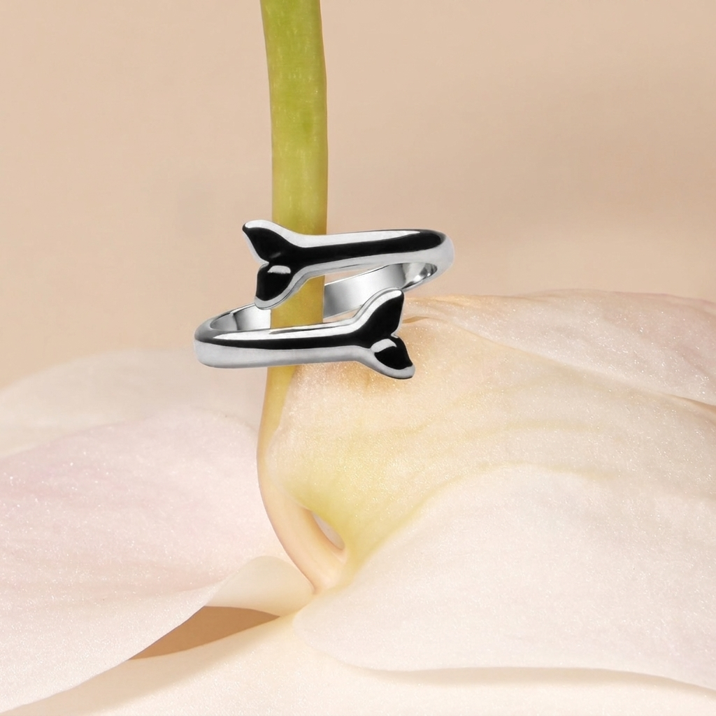Whale Tail Ring - whale-tail-ring-closeup