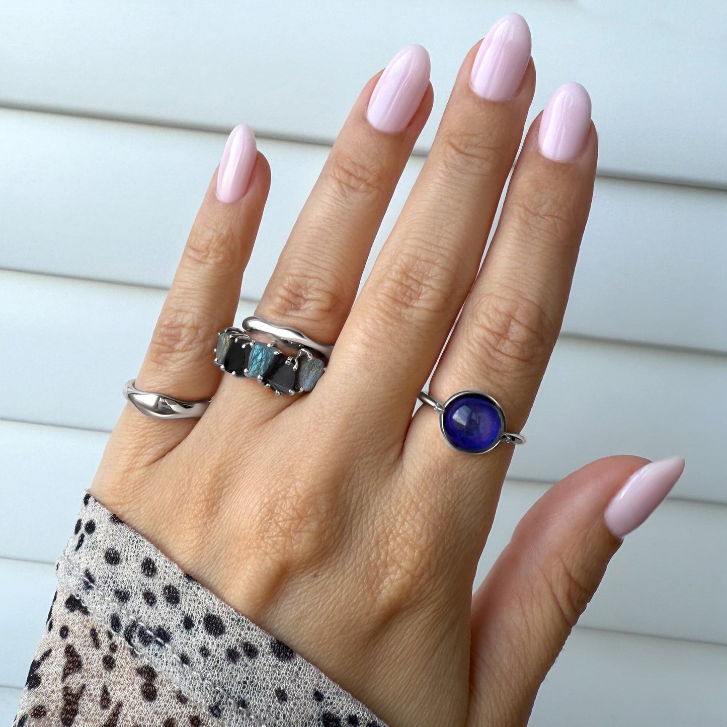 Raw Crystal Ring - Luminous Labradorite - worn white rhodium detail