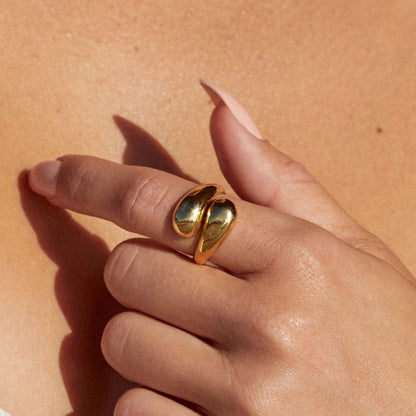 Double Twist Ring - everyday wear