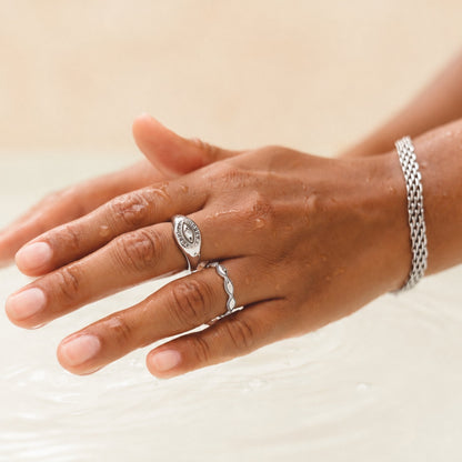 Aphrodite Ring silver on hand