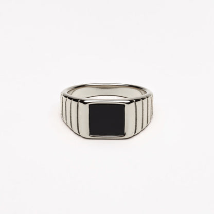 Kaya Onyx Ring silver signet