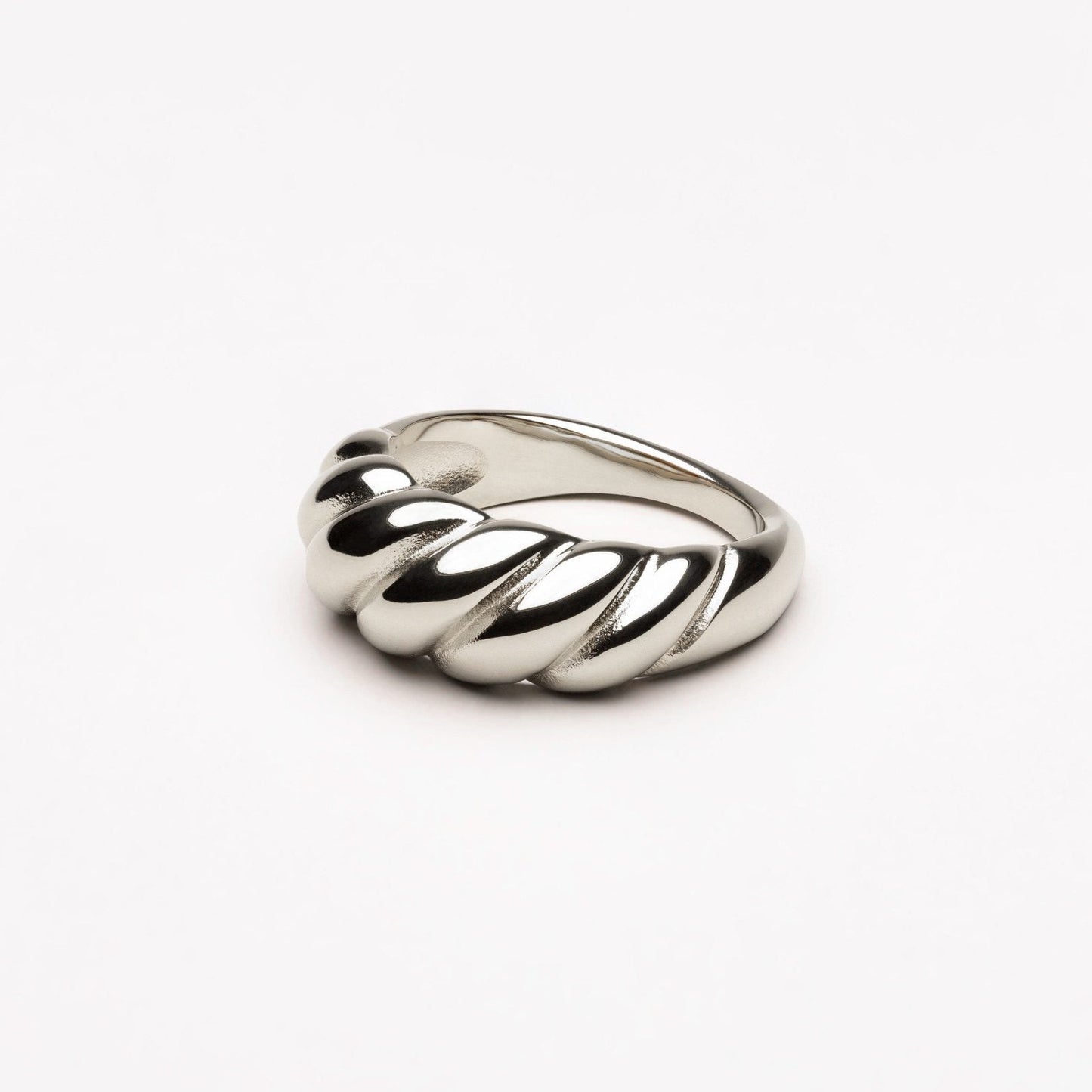 Croissant Ring - silver studio