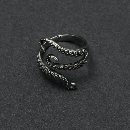 Octopus Ring - silver detail